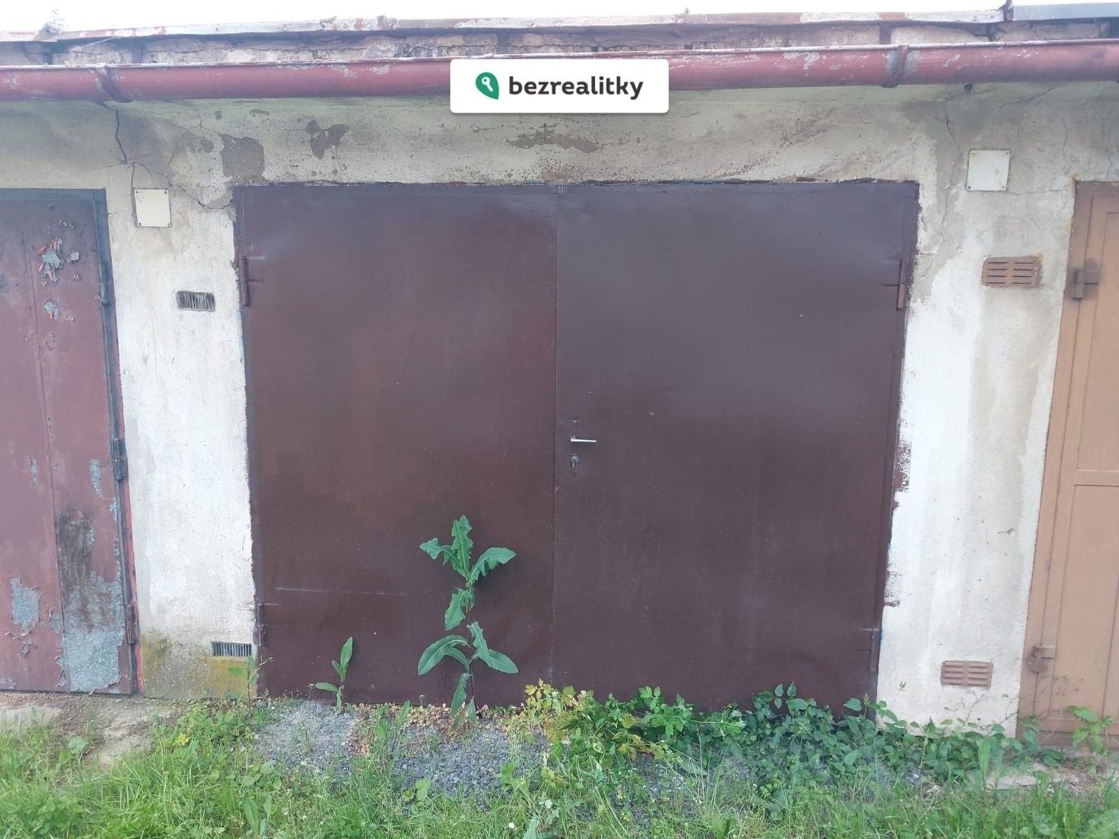 Garáže, Dobrušská, Opočno, 19 m²