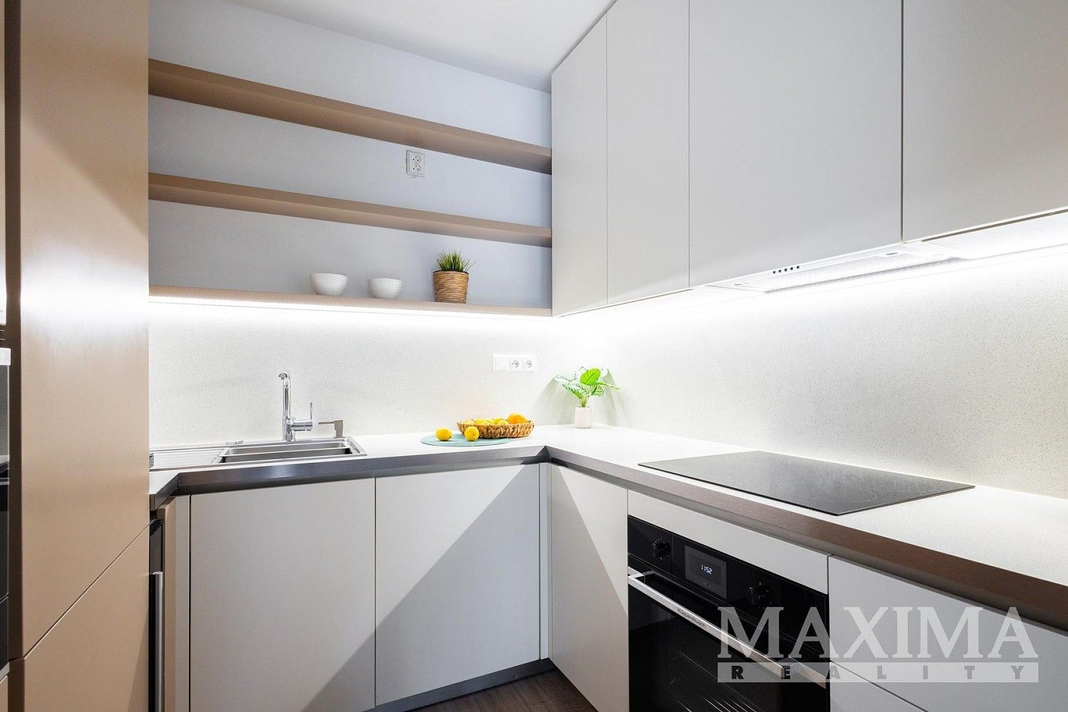 Prodej byt 2+kk - Nad Okrouhlíkem, Praha 8 - Libeň, 74 m² - 5