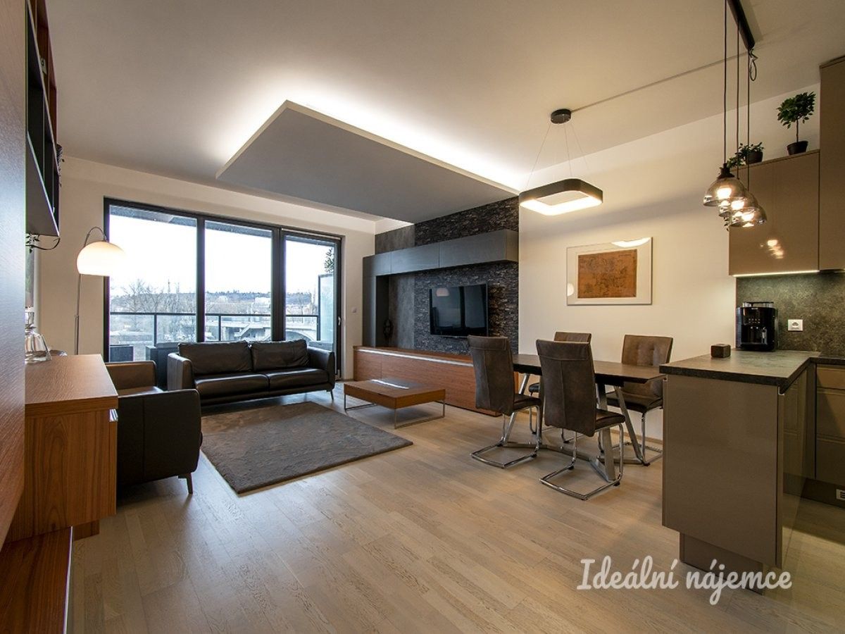 Pronájem byt 3+kk - Sanderova, Praha, 97 m²