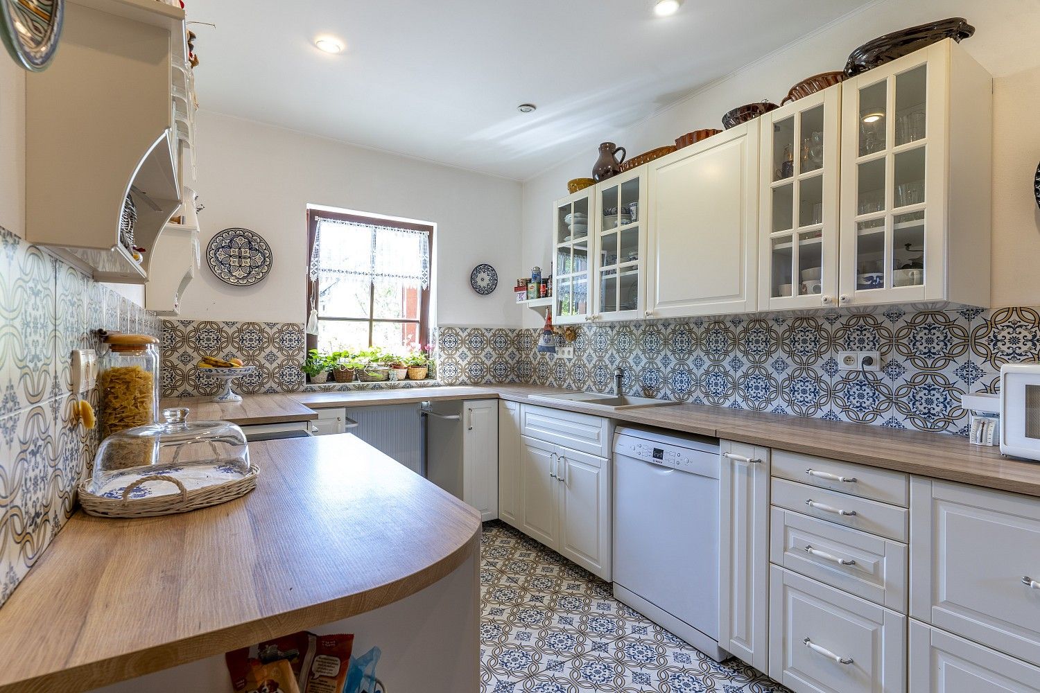 Rodinný dům · 382 m² · Stehelčeves, okres Kladno, Středočeský kraj - 4