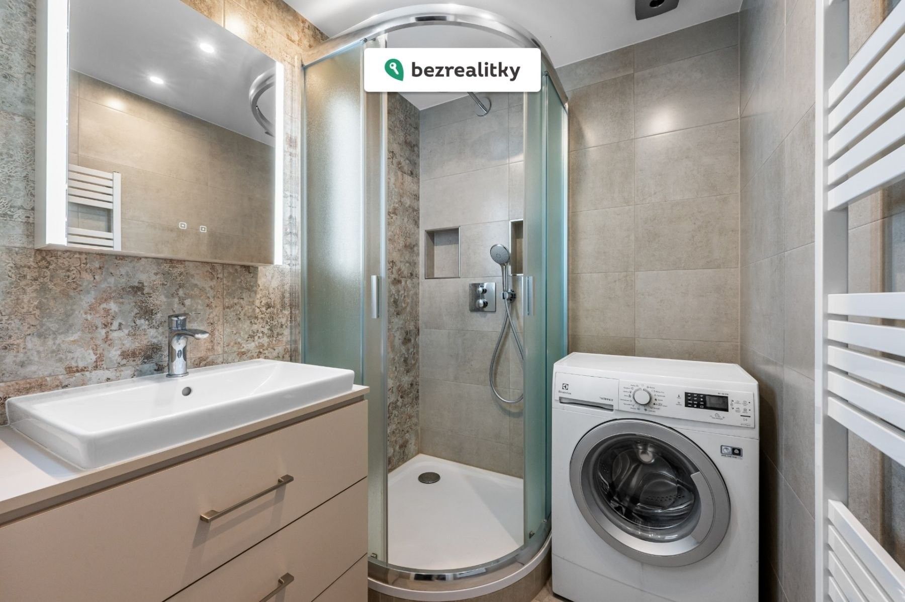 Prodej byt 3+kk - Sedlčanská 1327, Praha Michle, 68 m² - 5