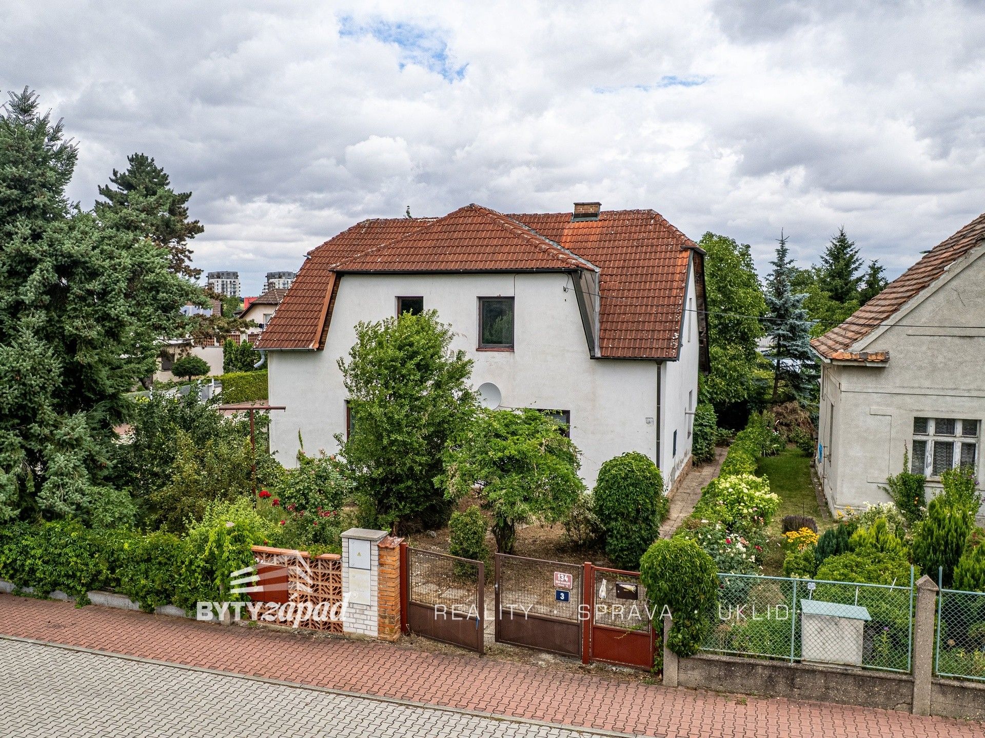 Rodinné domy, Na paloučku, Praha, 120 m²