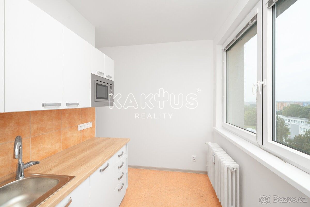 Pronájem byt - Ostrava, 708 00