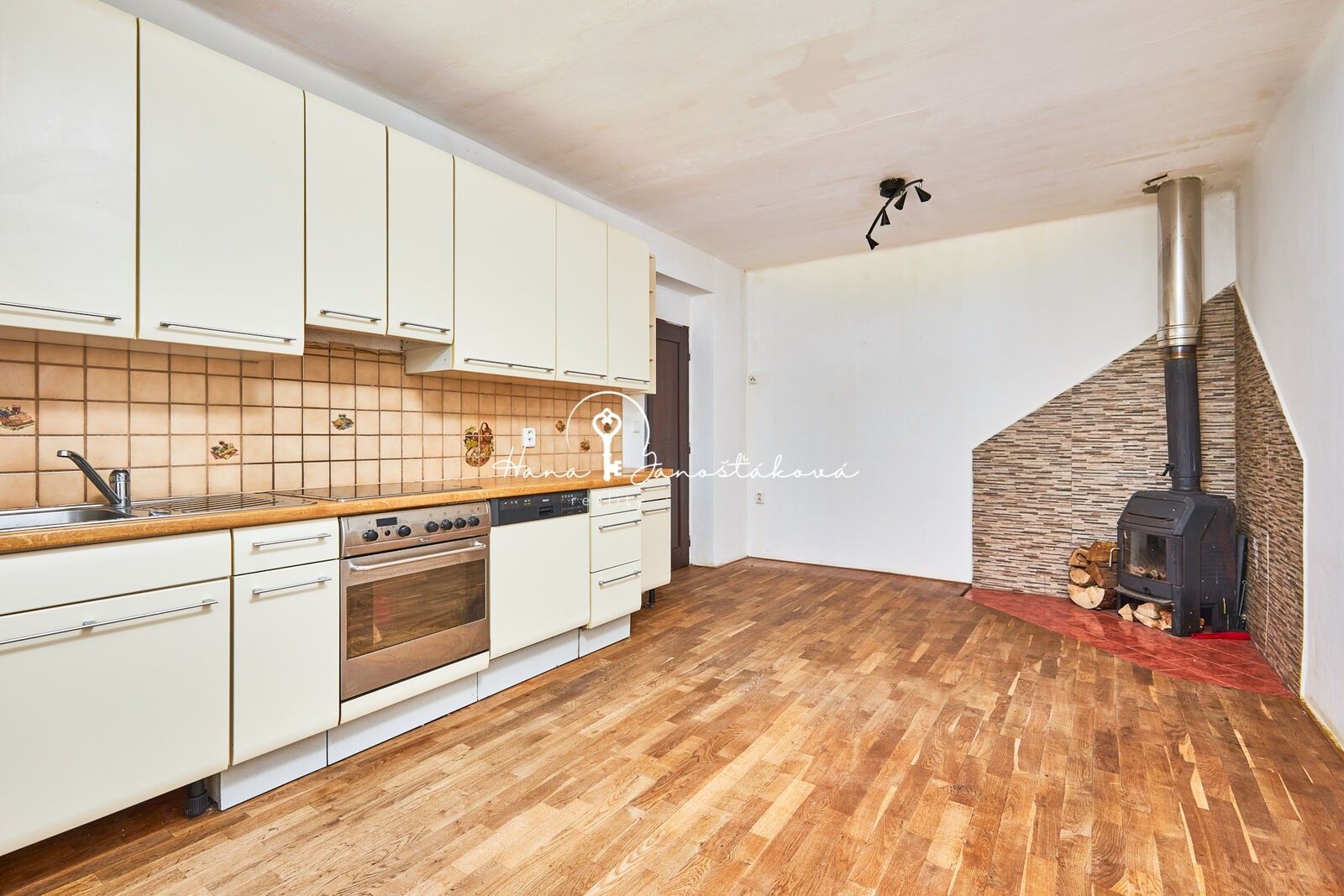 3+1, Dolní Dvořiště, 61 m² - 1