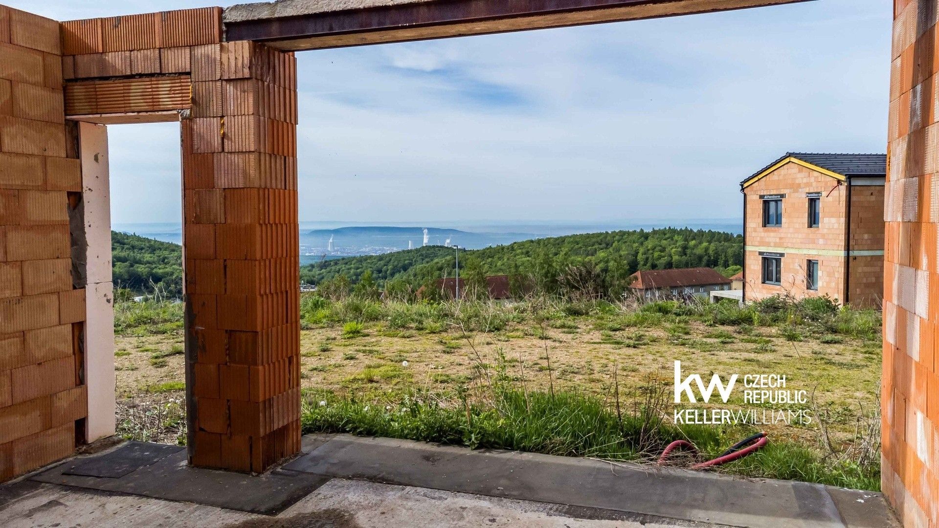 Pozemek pro bydlení · 1 731 m² · Meziboří - 4
