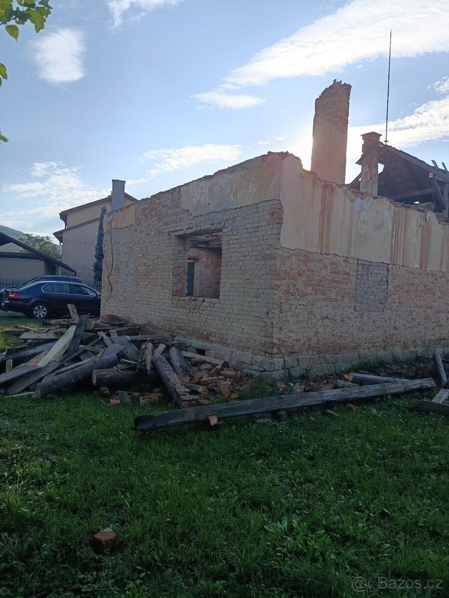 Rodinné domy, Mořkov, 742 72 - 2