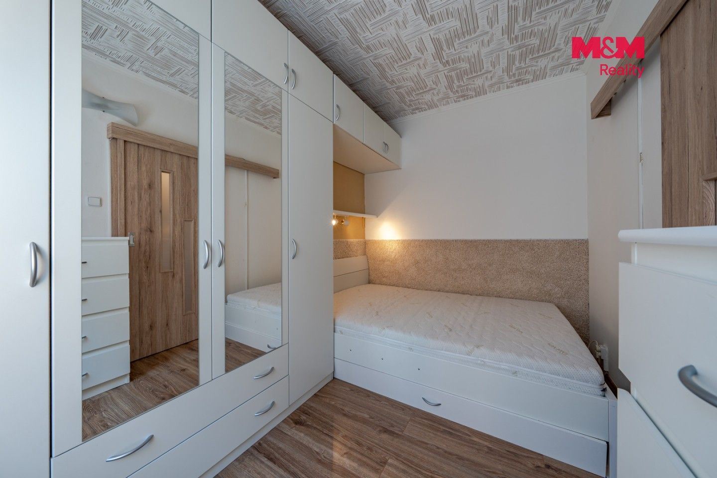 Byt 2+kk · 37 m² · Kelč - 3