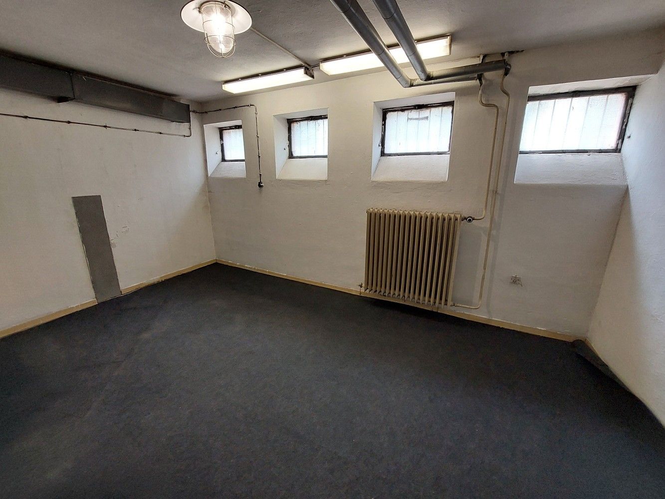 Sklady, Třinec, okres Frýdek-Místek, Moravskoslezský kraj, 20 m² - 2