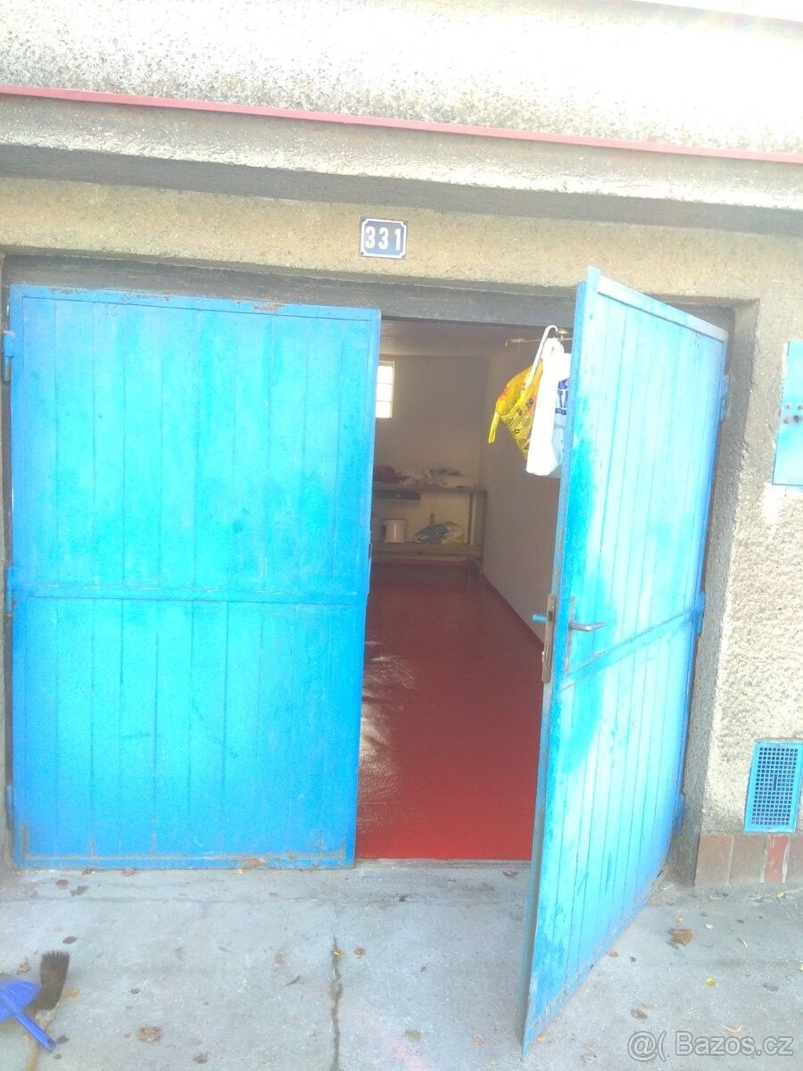 Garáže, Nový Jičín, 741 01