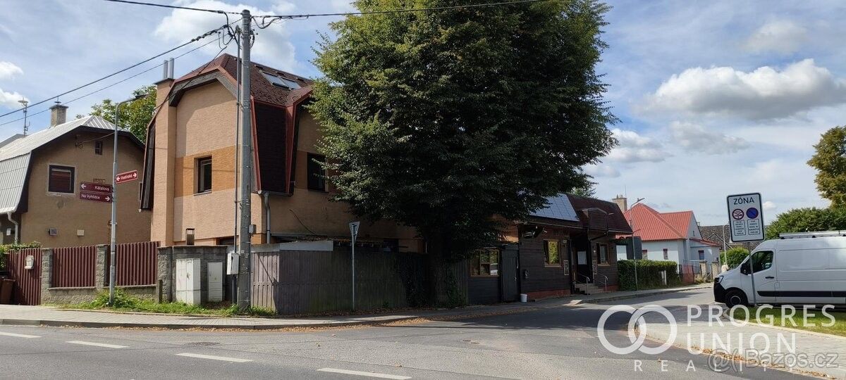 Prodej rodinný dům - Valašské Meziříčí, 757 01