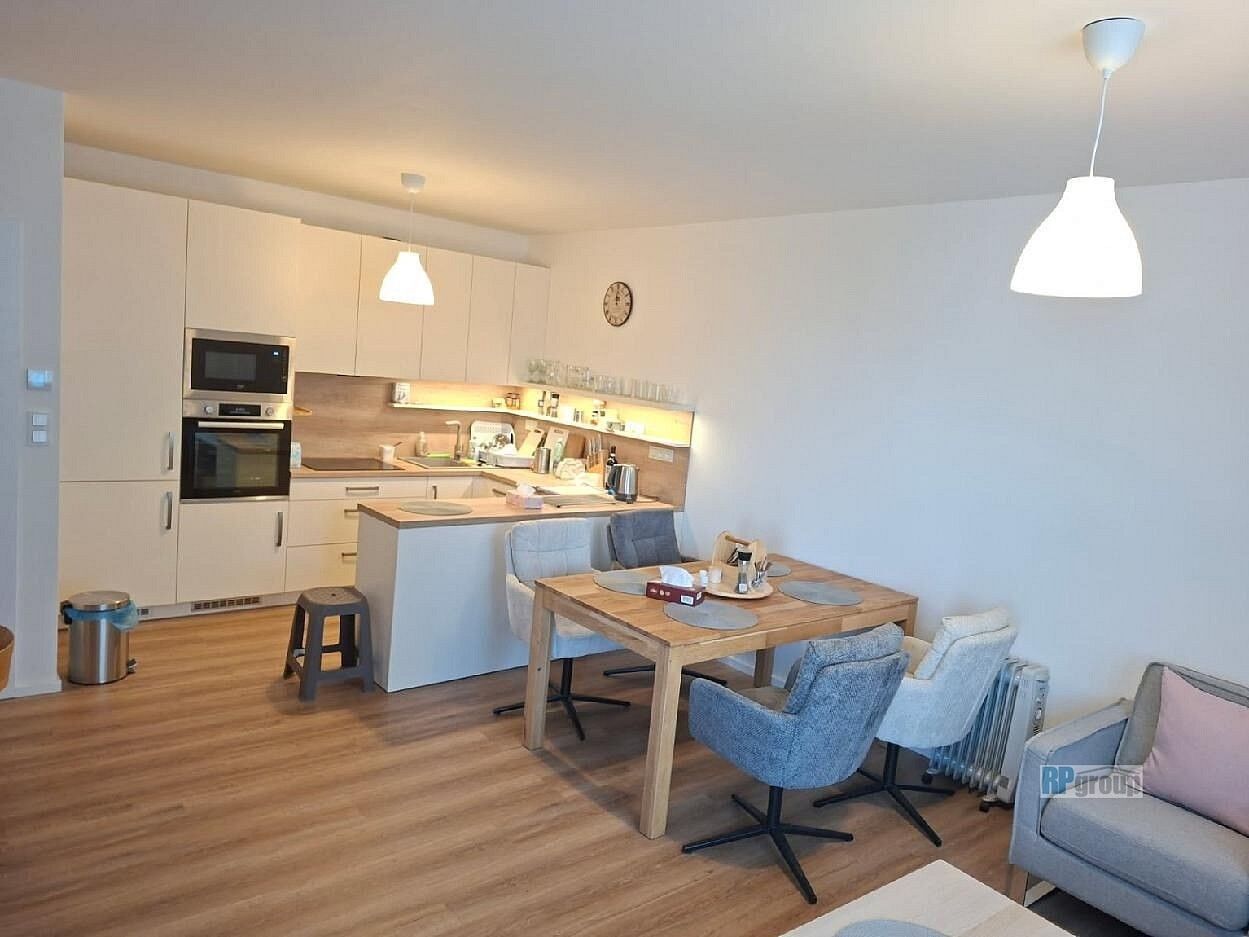 Byt 3+kk, 76 m²