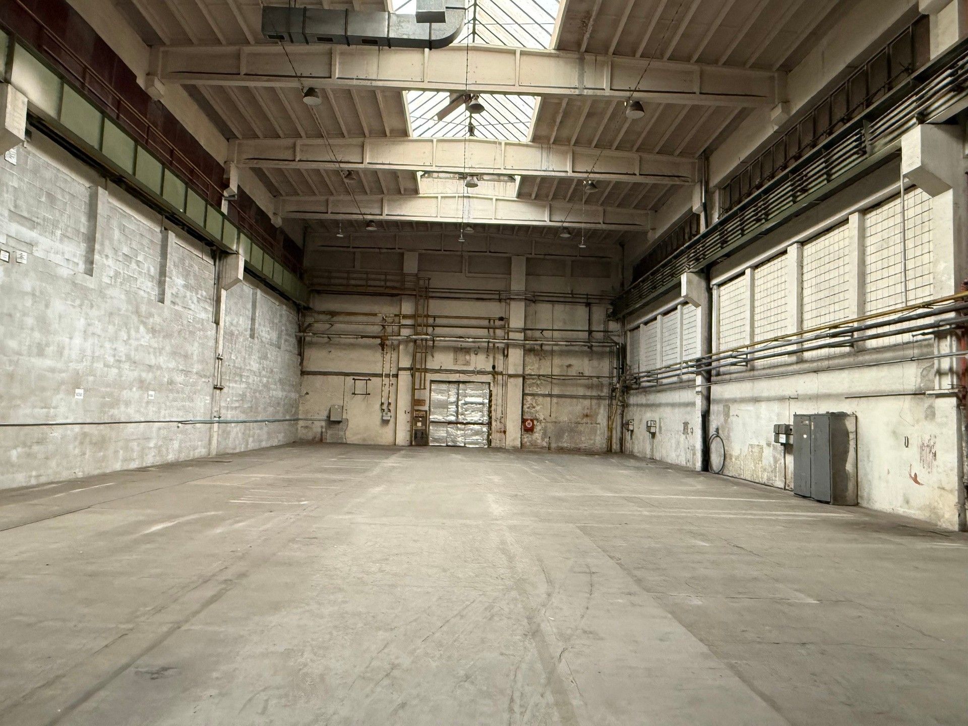 Výrobní prostory · 632 m² · U Elektry, Praha - 4