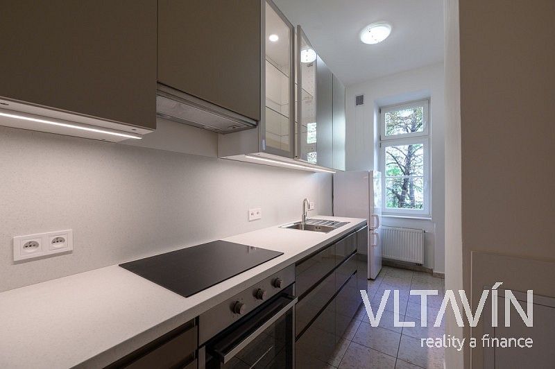 Byt 2+1 · 58 m² · U studánky, Praha 7 - Bubeneč - 3
