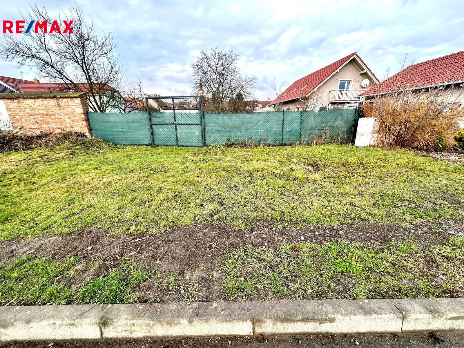 Prodej pozemek pro bydlení - Rousínov, 1 626 m²