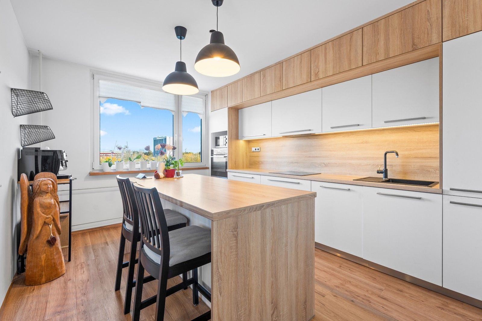 3+kk, třída Edvarda Beneše, Hradec Králové, 90 m²