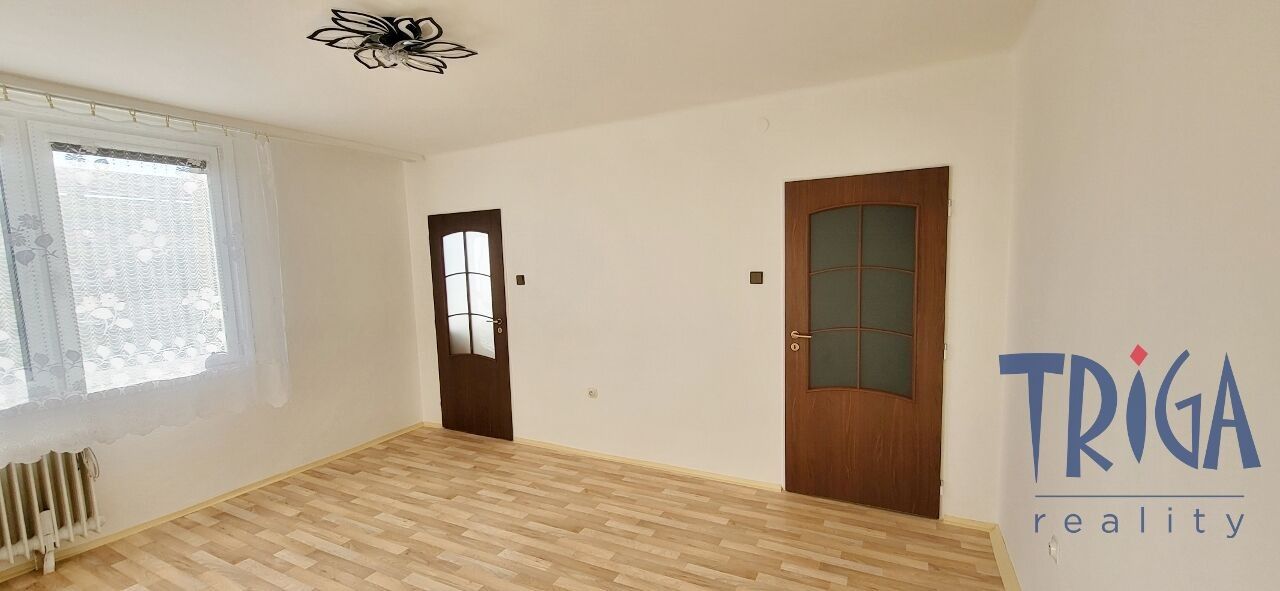 Pronájem byt 1+kk - Macharova, Dvůr Králové nad Labem, 26 m²