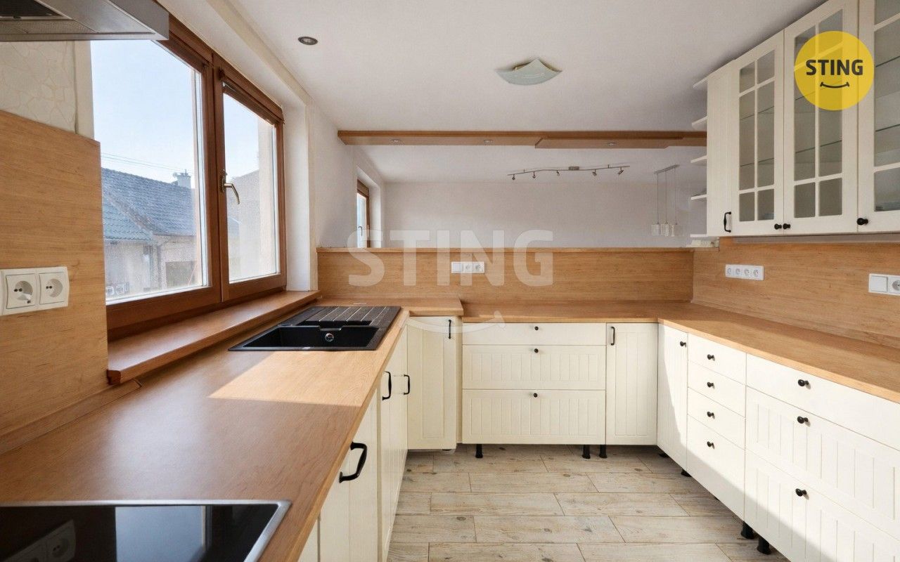 Rodinný dům · 220 m² · Pěnčín - 3