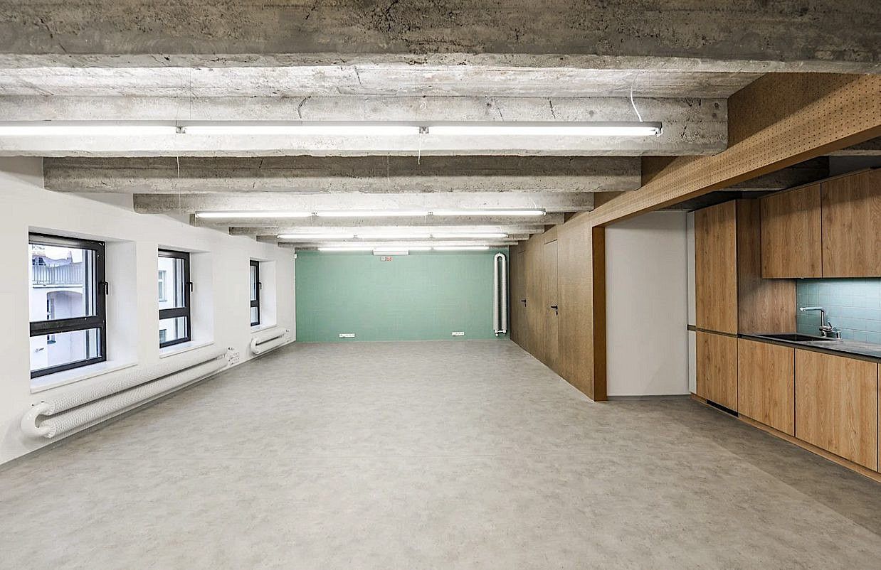Pronájem kancelář - Praha, 492 m² - 5