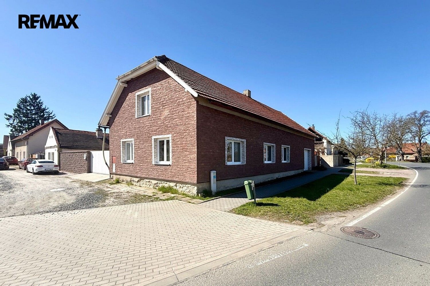 Prodej rodinný dům - Vykáň, okres Nymburk, Středočeský kraj, 193 m² - 5