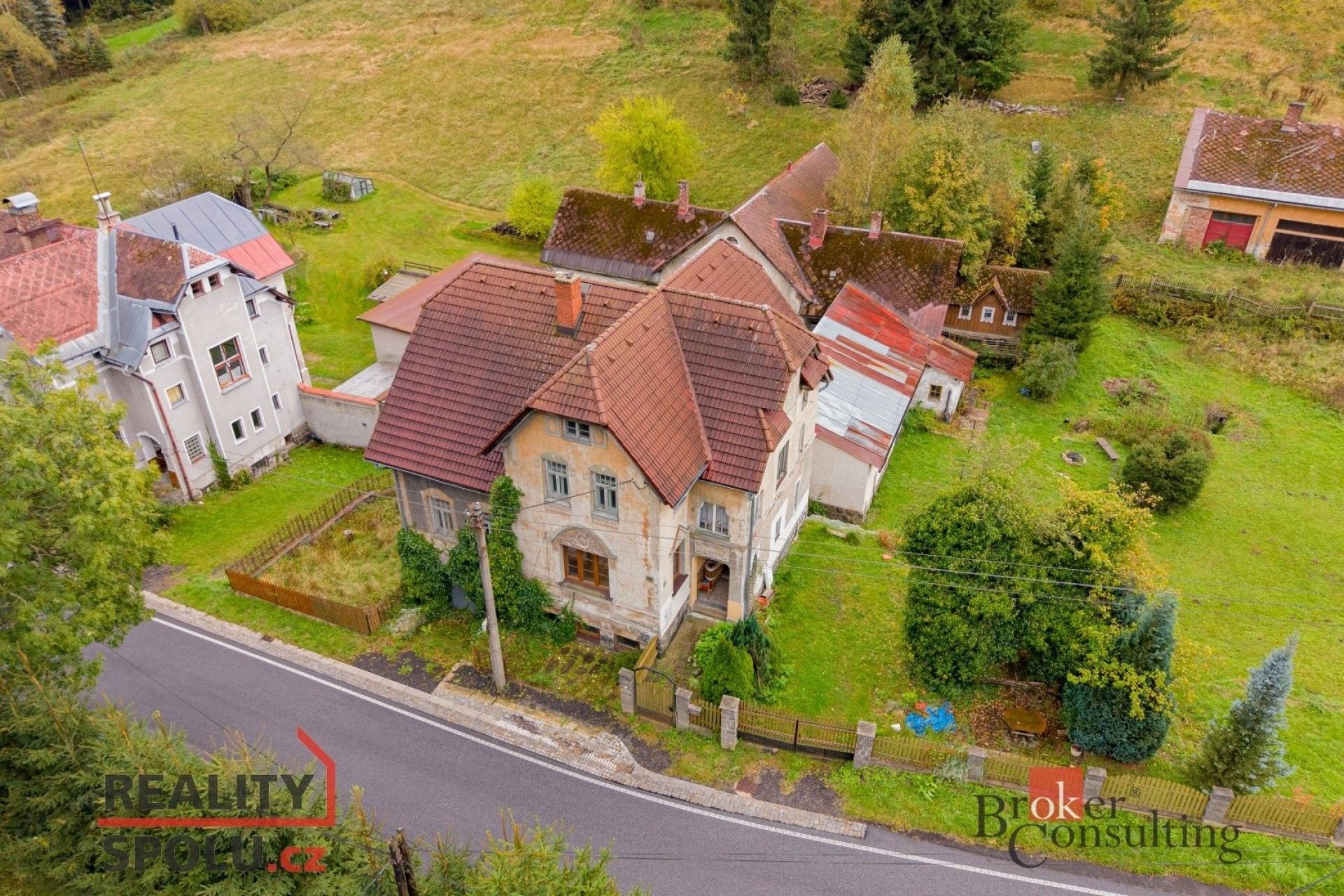 Prodej rodinný dům - Údolní, Smržovka, 193 m²