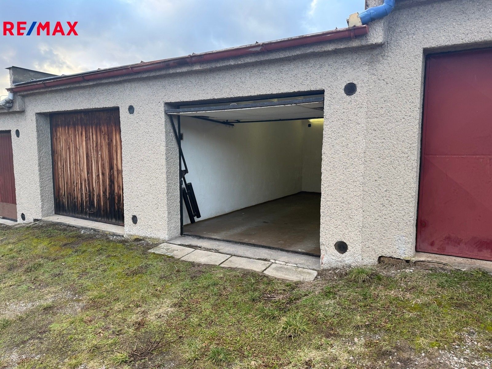 Garáže, Wolkerova, Rychnov nad Kněžnou, 18 m²