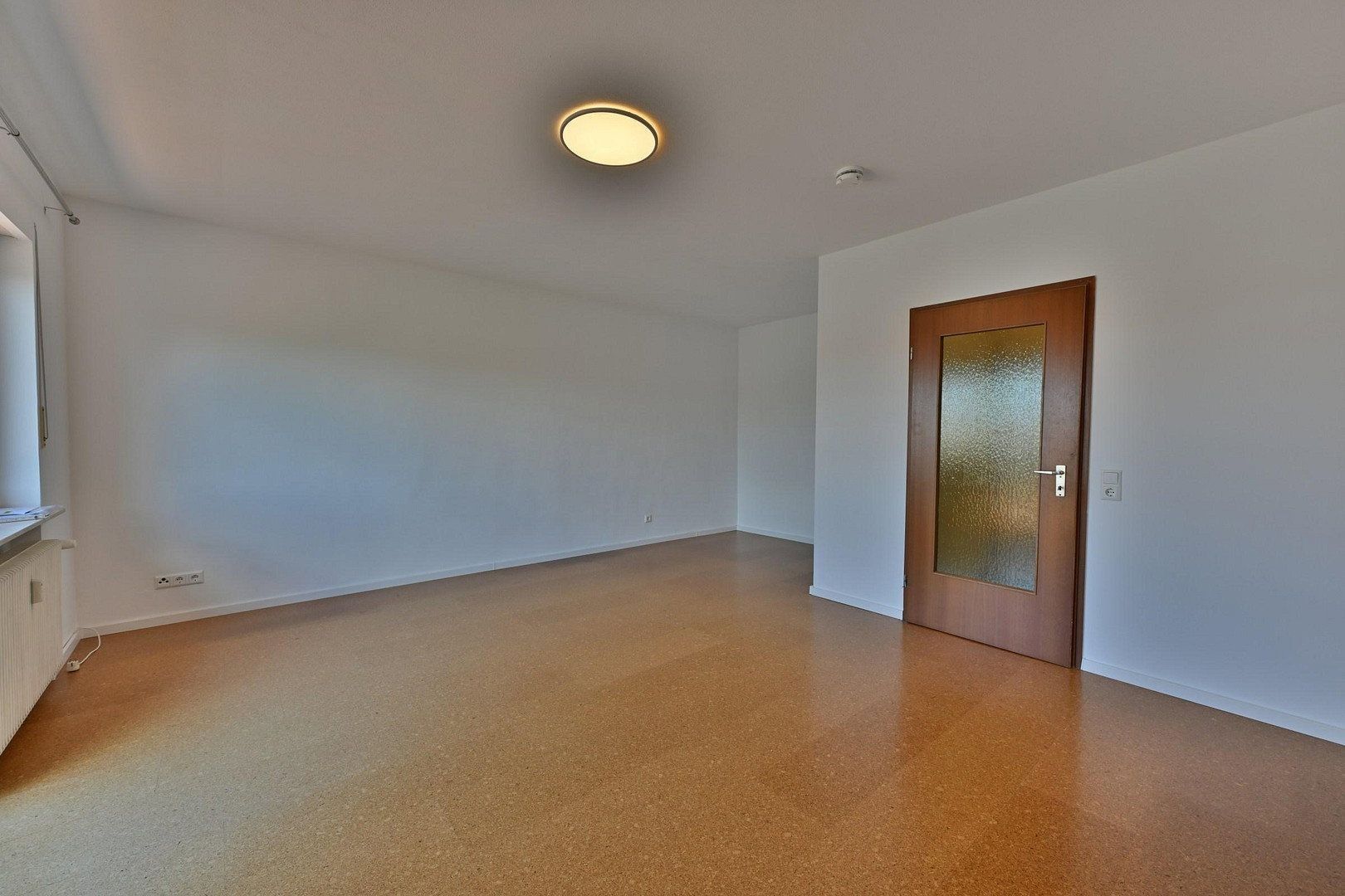 Pronájem byt 1+1 - , Bádensko-Württembersko, 38 m² - 5