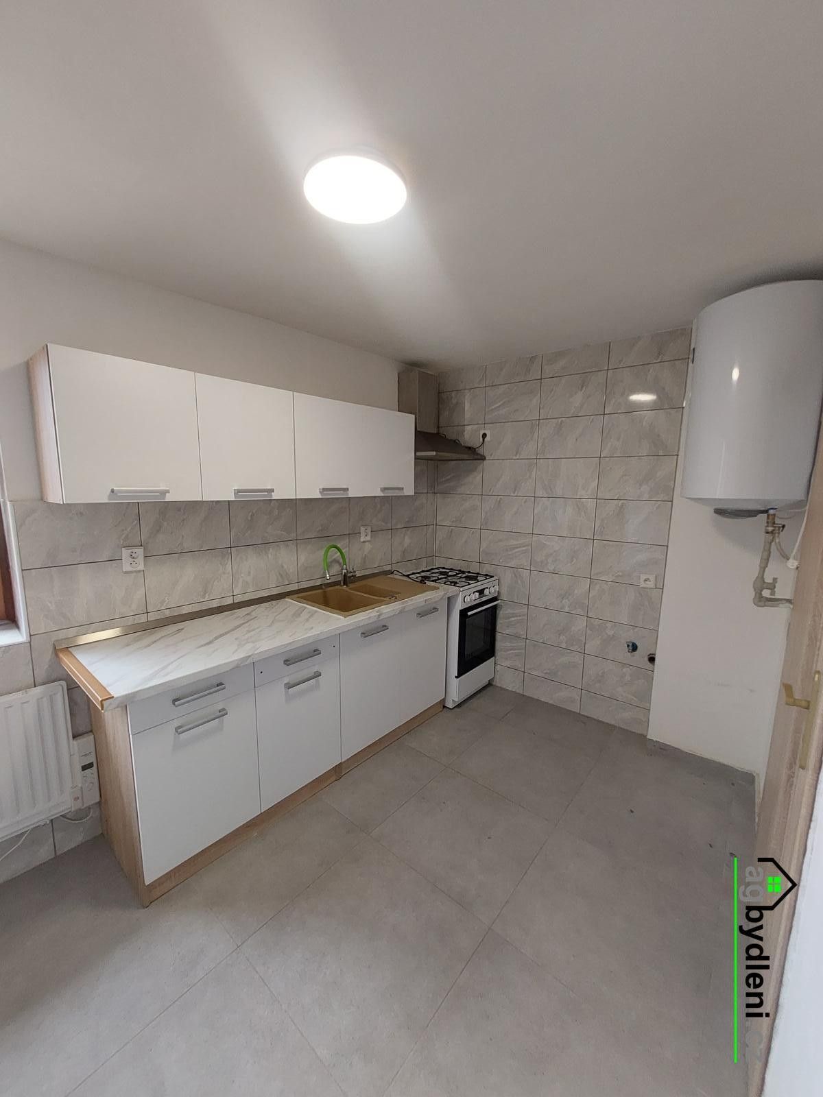 3+1, Mánesova, Stříbro, 130 m²