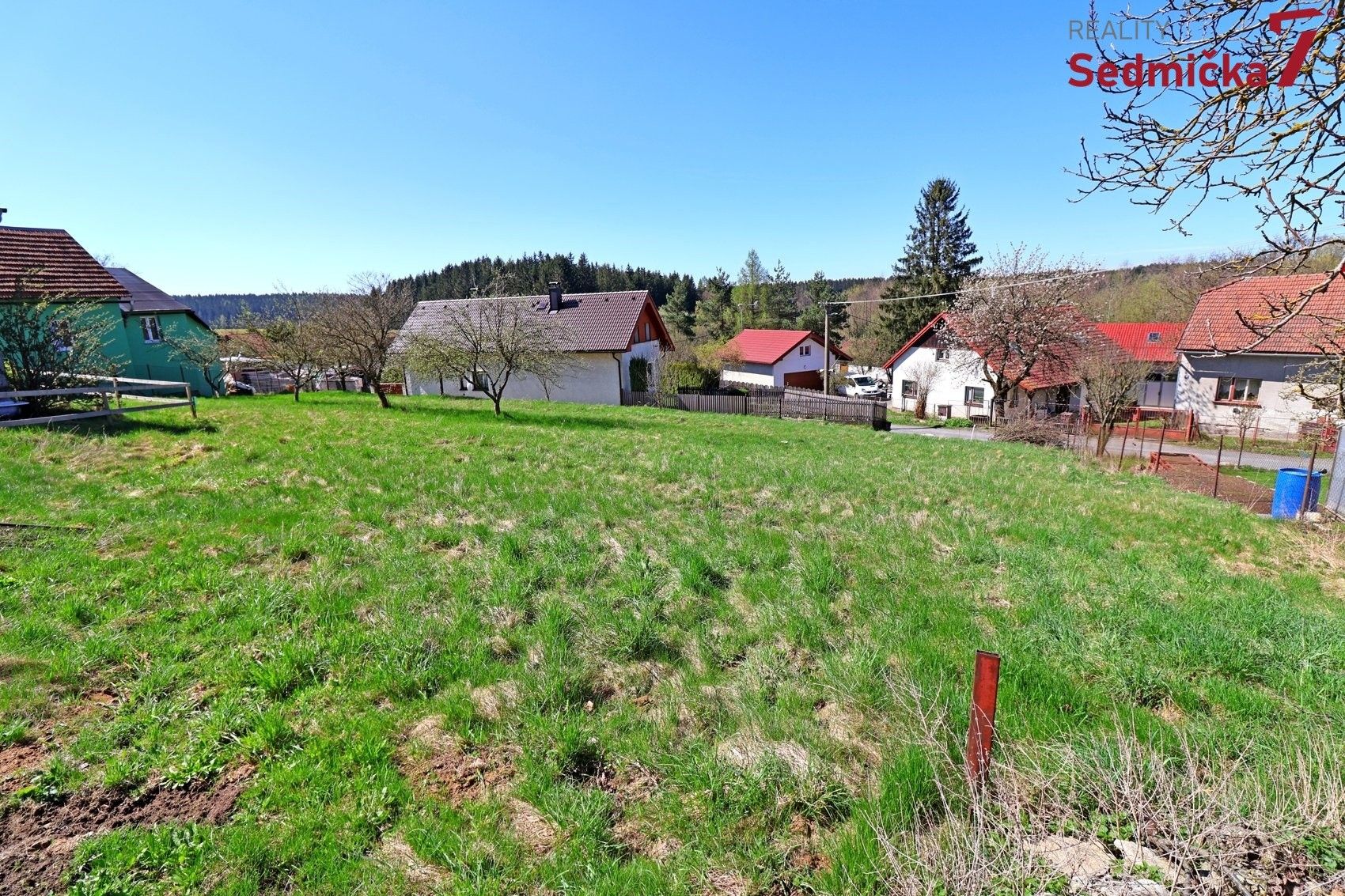 Prodej pozemek pro bydlení - Lhotka, 1 080 m² - 5