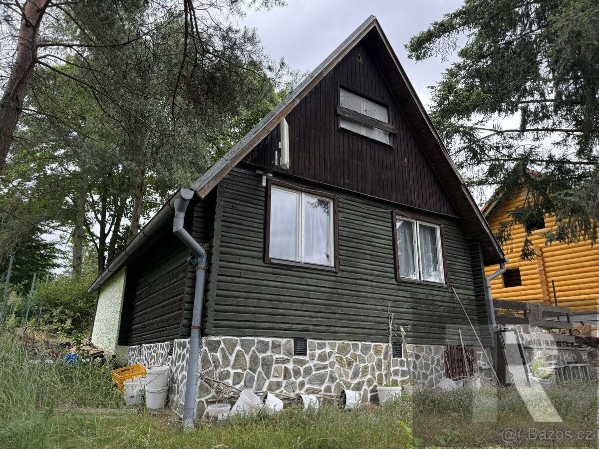 Chaty, Pernarec, 330 36