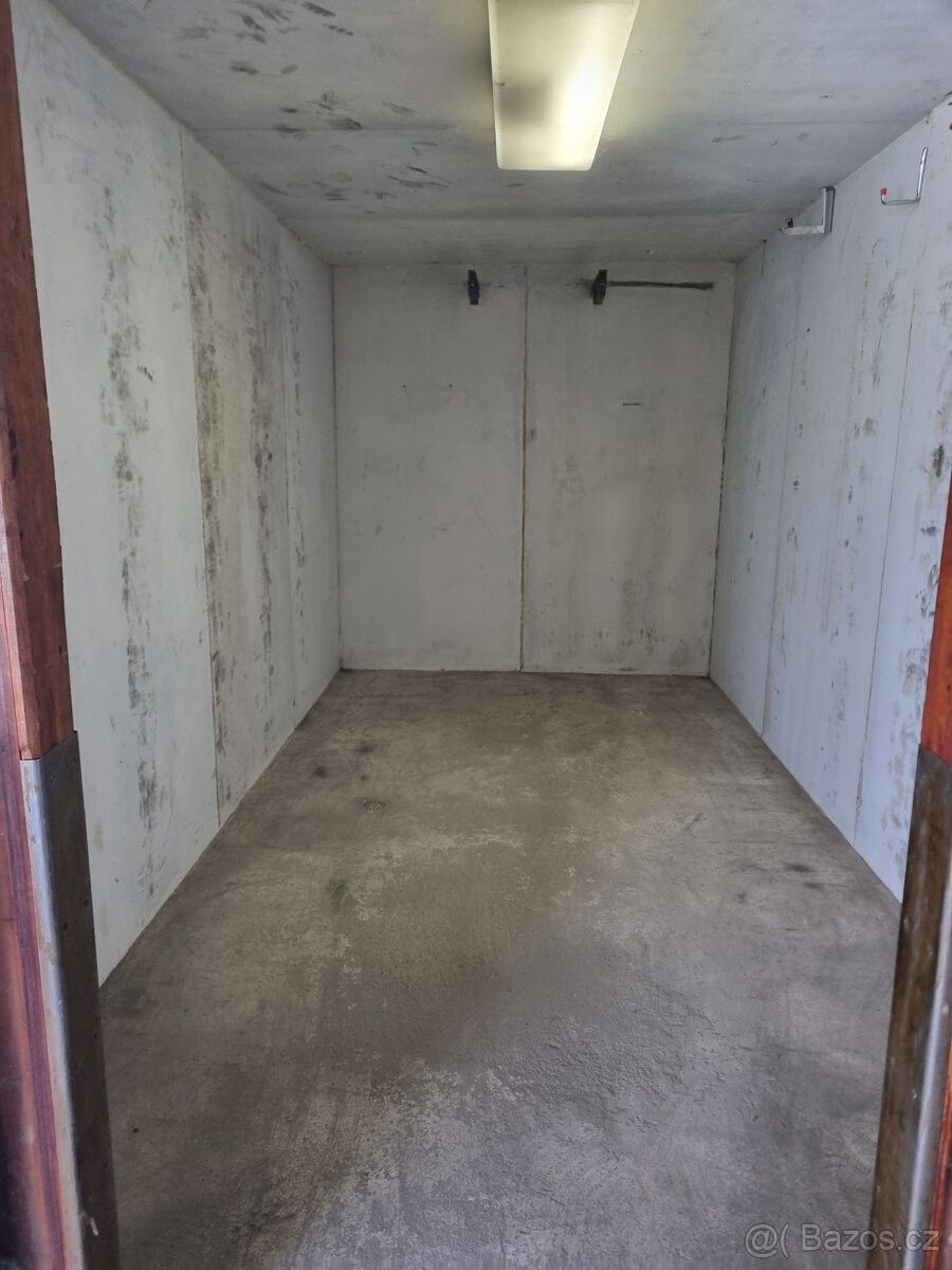 Sklady, Brno, 619 00