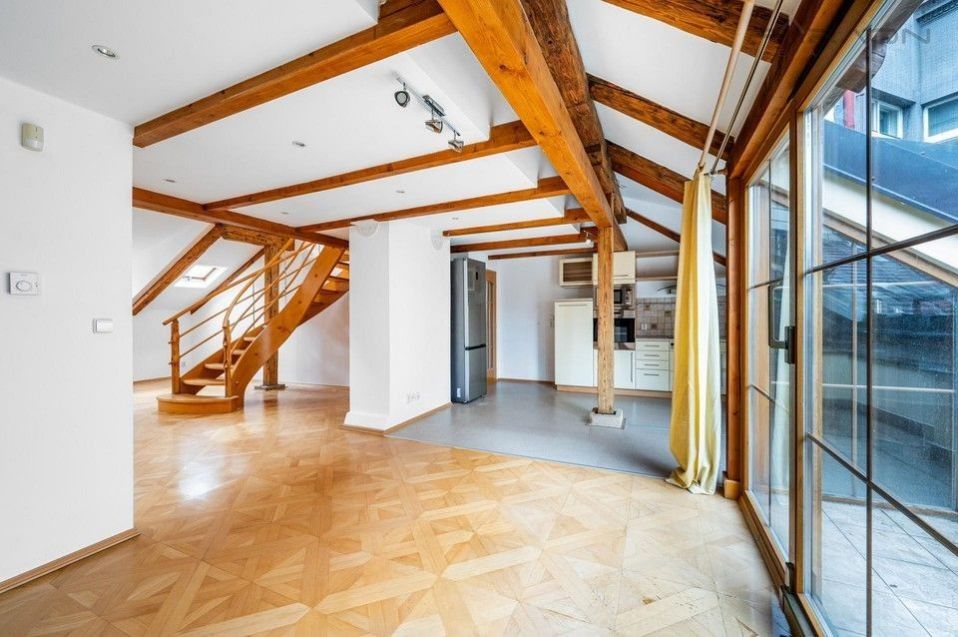 Pronájem kancelář - Truhlářská, Praha, 221 m² - 5
