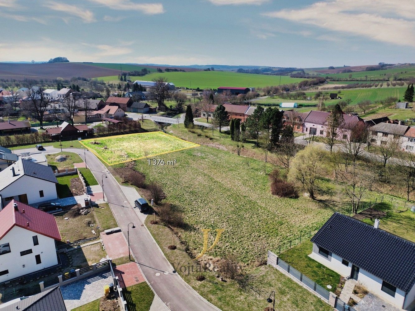 Prodej pozemek pro bydlení - Hradčany, okres Přerov, Olomoucký kraj - 5