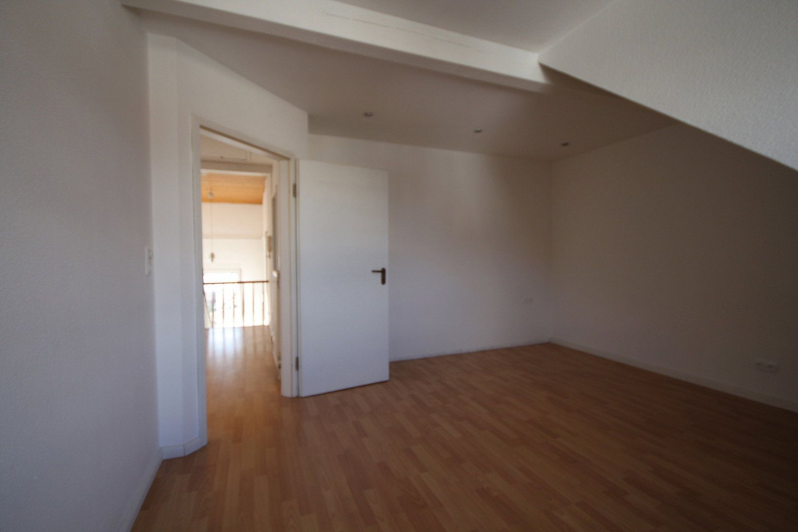 Pronájem byt 2+1 - , Hessen, 90 m² - 5