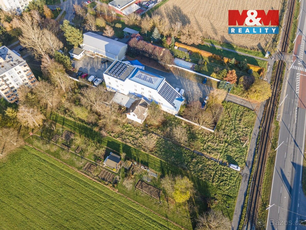 Prodej pozemek pro bydlení - Otrokovice, 765 02