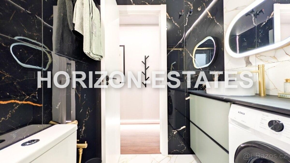 Byty, 987 66, Zahraničí