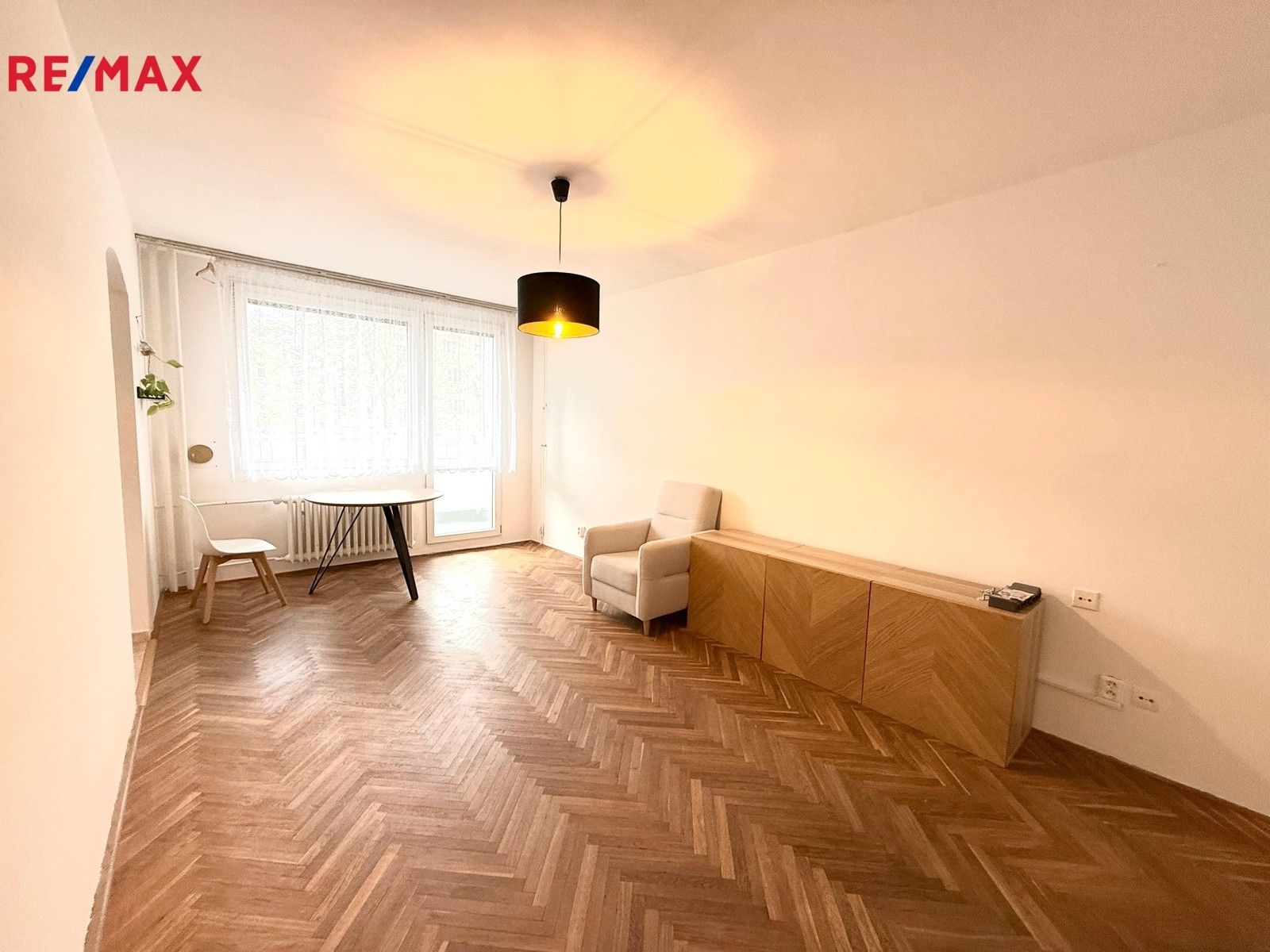 Pronájem byt 3+1 - Gutova, Praha, 67 m²