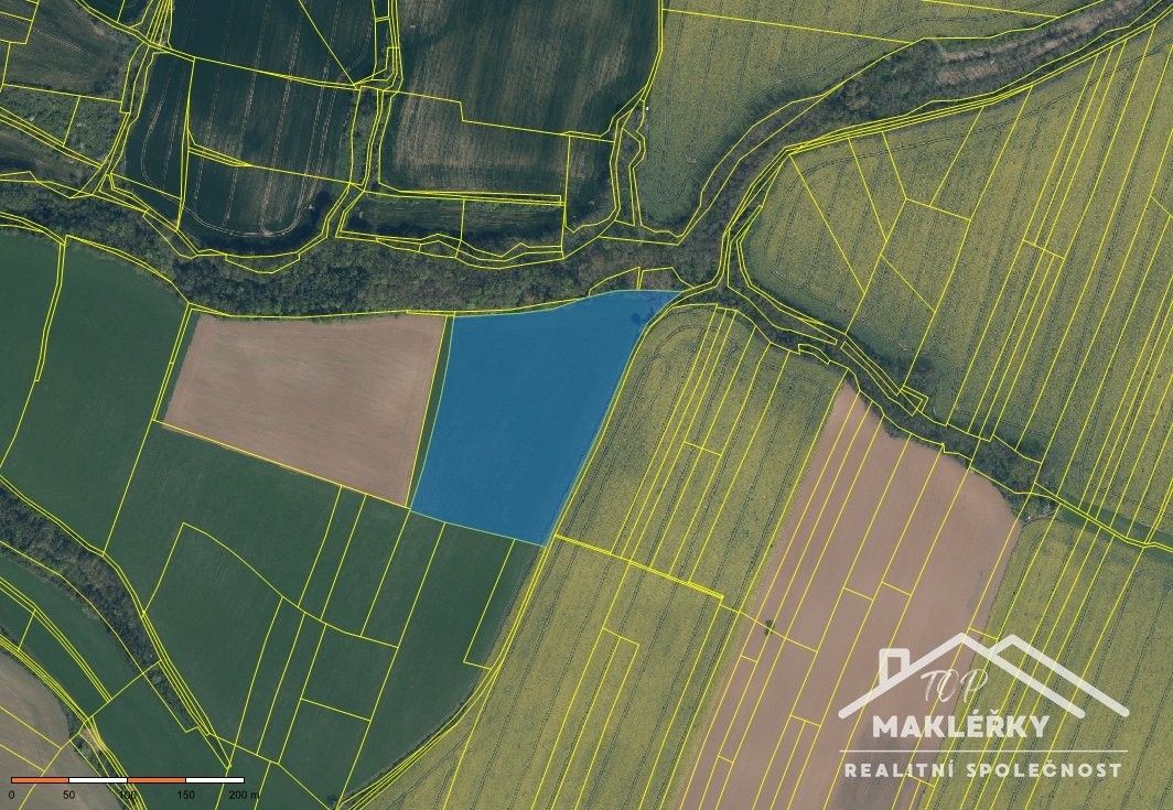 Zemědělské pozemky, Hoštka