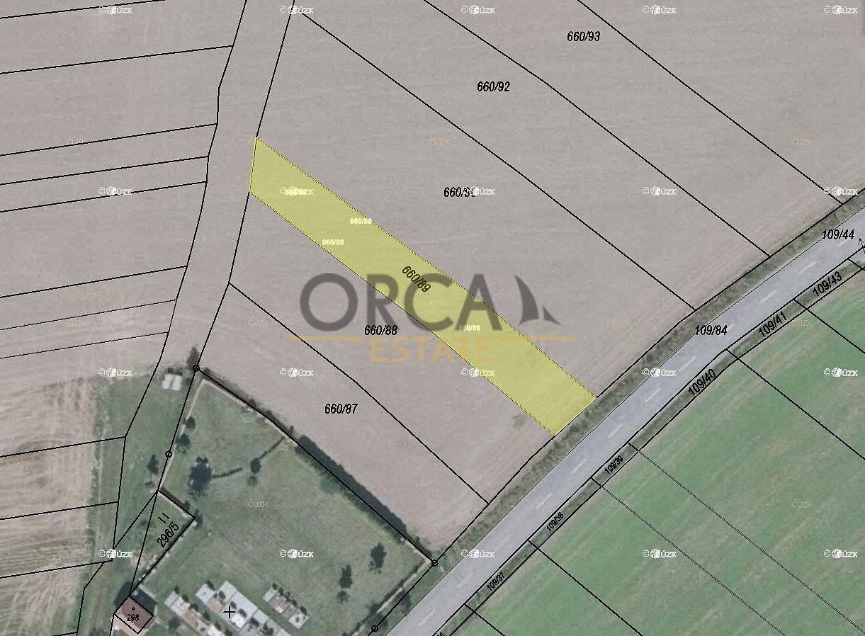 Zemědělský pozemek, 663 m²