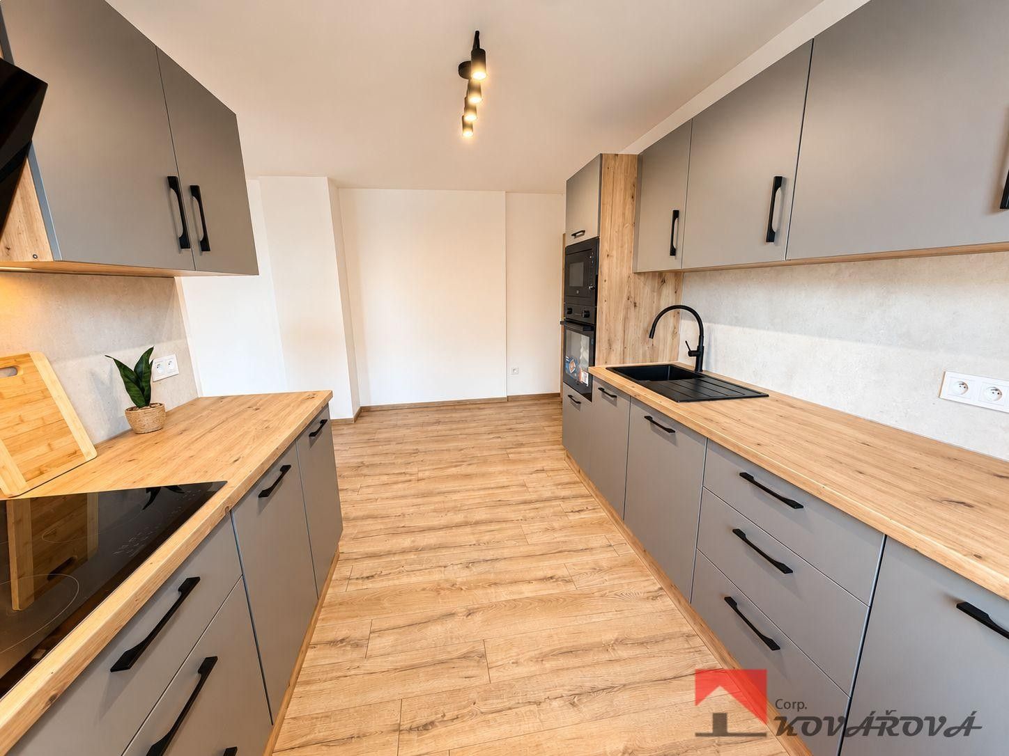 Byt 2+kk · 56 m² · Svinařovská  , Smečno - 3