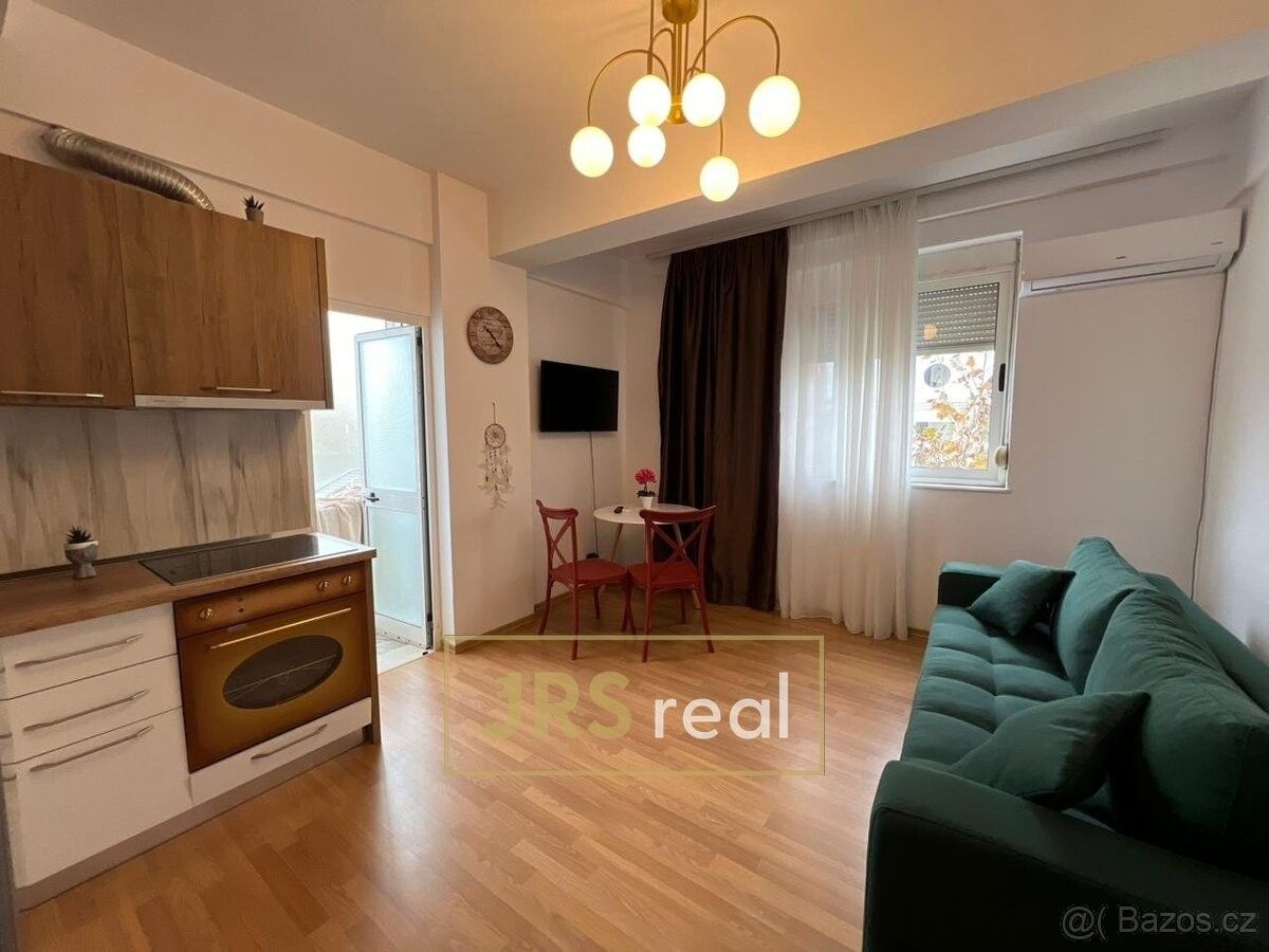 Byty, 987 66, Zahraničí - 2