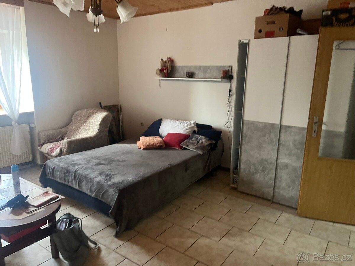 Byty, Těšetice, 783 46