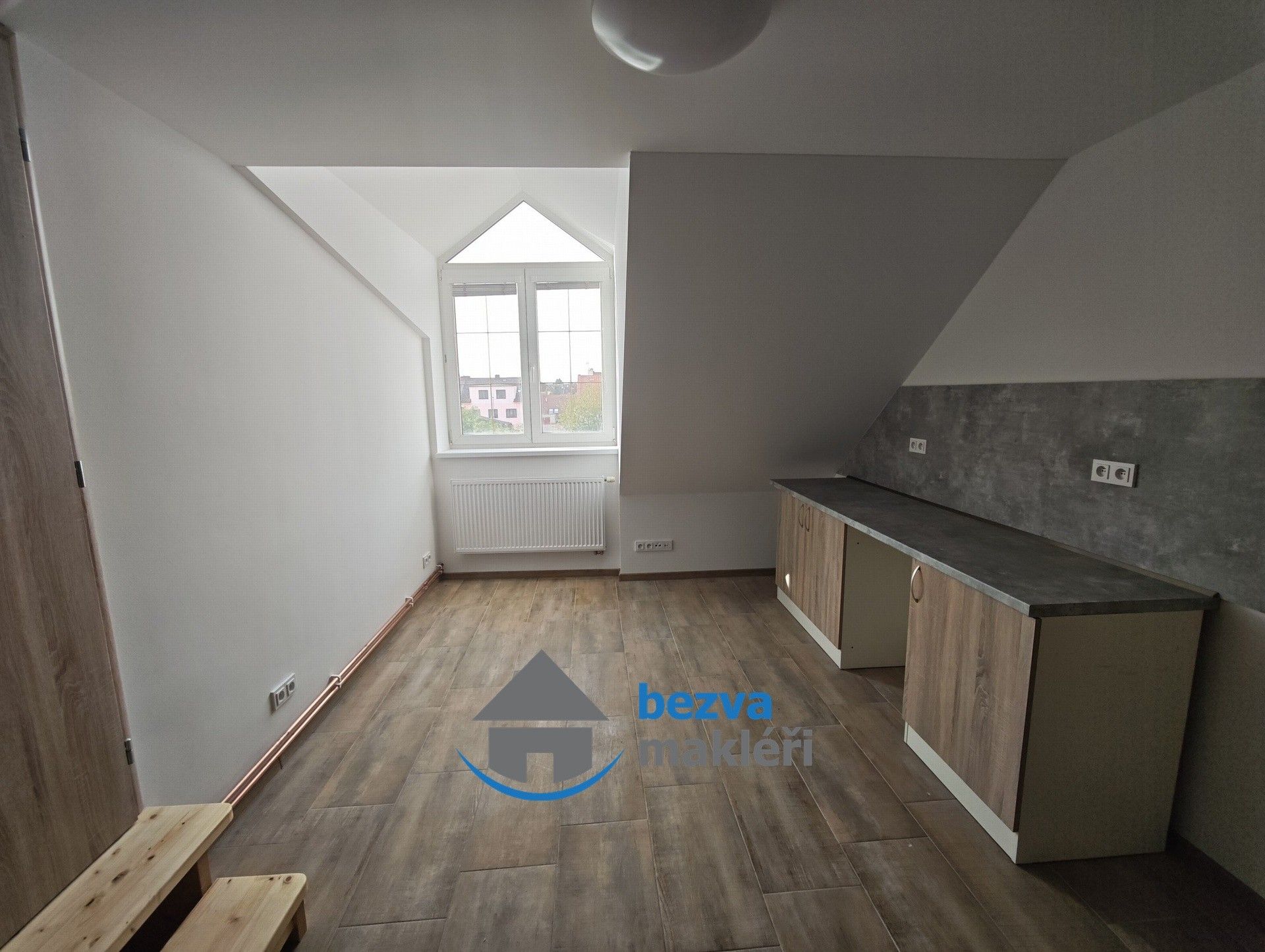 3+1, K Višňovce, Pardubice, 88 m² - 2