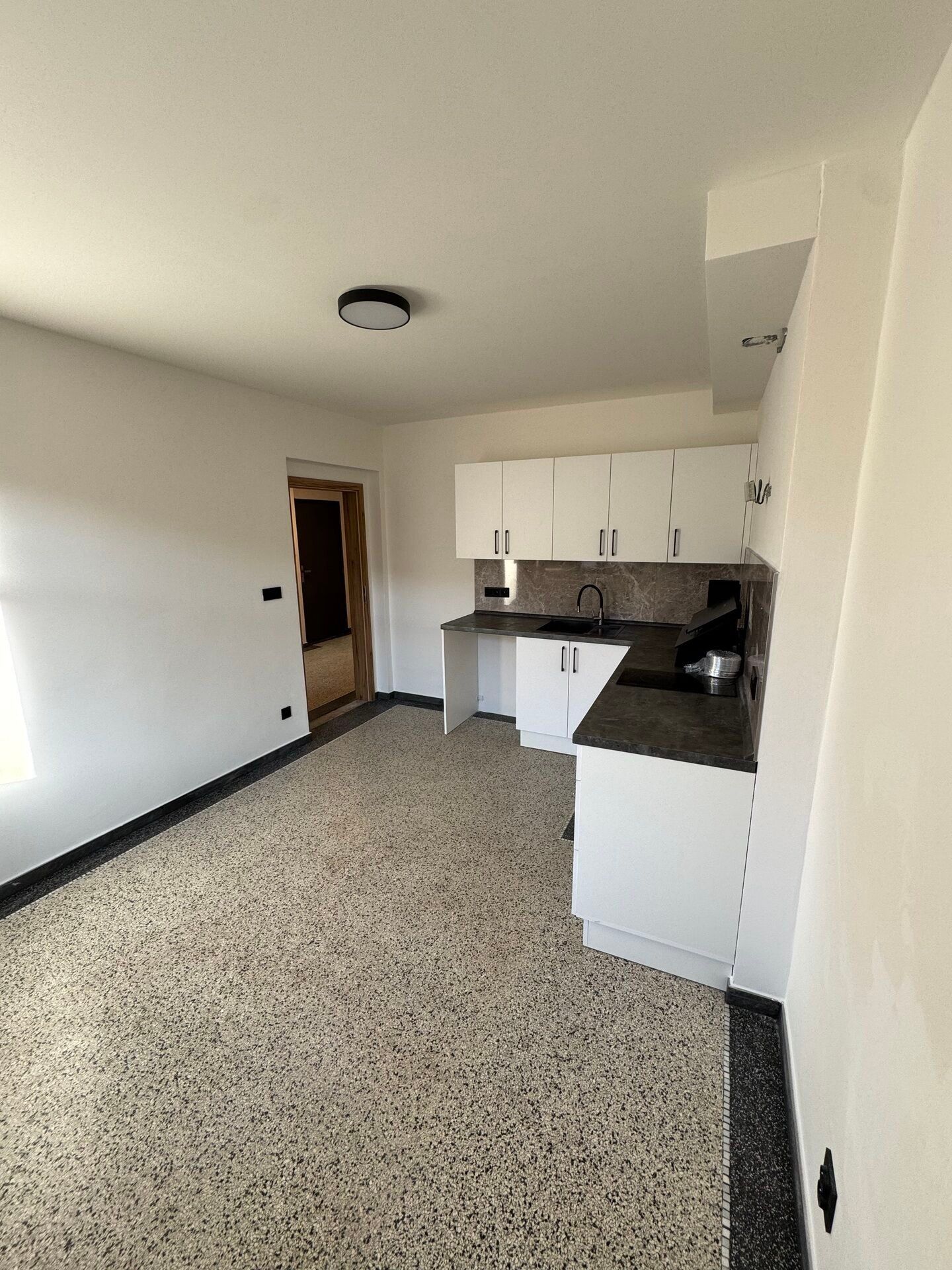 Pronájem byt 2+1 - Ruská, Teplice, 72 m²