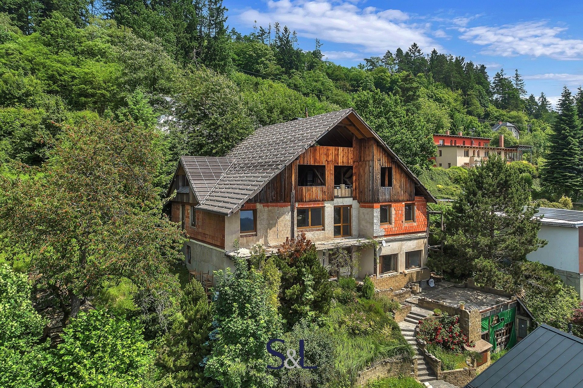 Ubytovací zařízení, Železný Brod, 528 m²