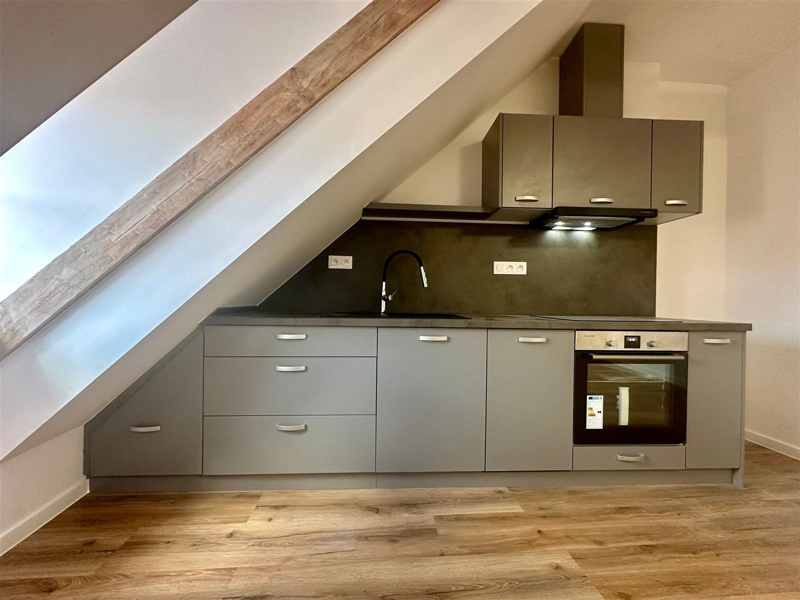 3+kk, Kollárova, Cheb, 70 m²