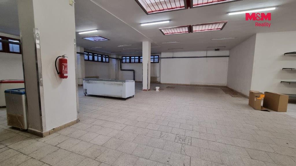 Obchodní prostory · 739 m² · F. S. Tůmy, Orlová - 3