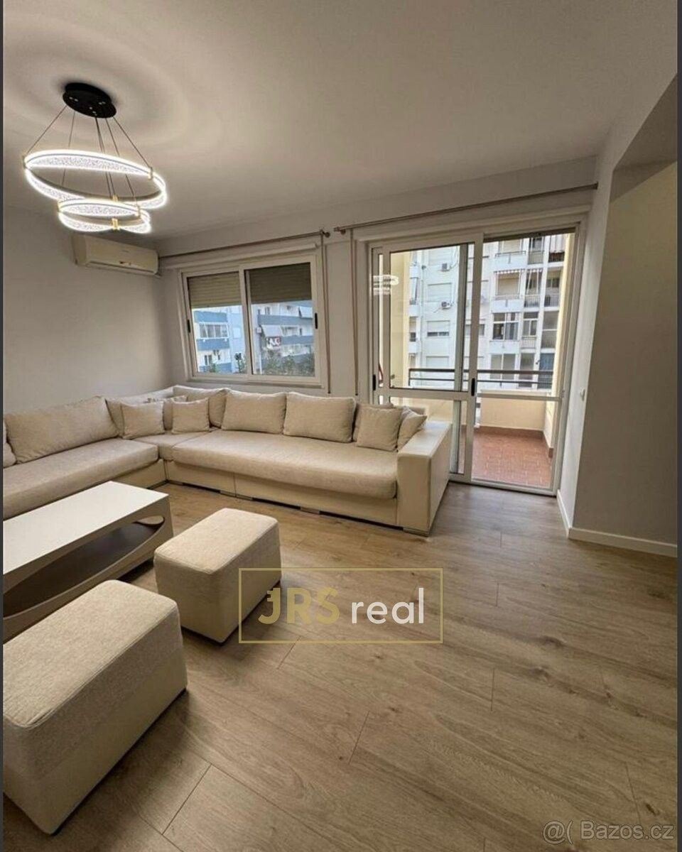 Byty, 987 66, Zahraničí