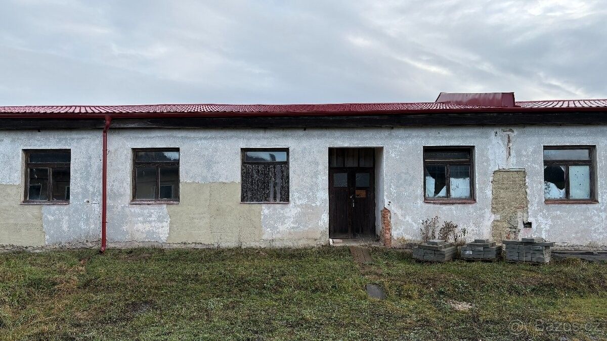 Sklad · Kněževes u Rakovníka, 270 01 - 3