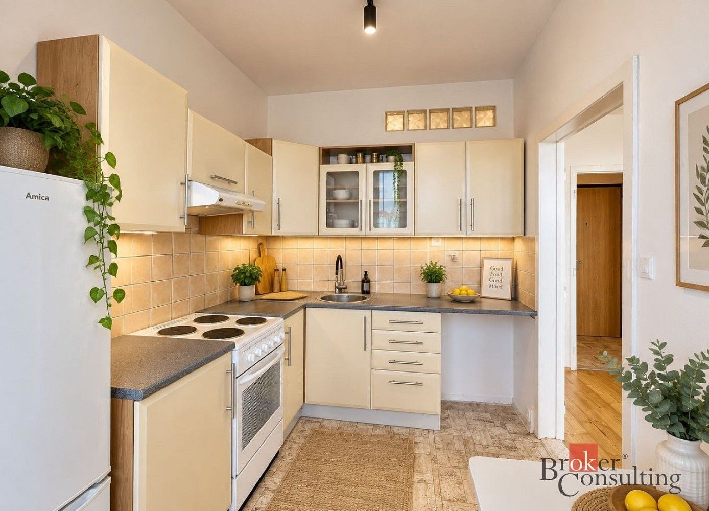 Pronájem byt 2+1 - Bedrnova, Ostrava - Zábřeh, 45 m² - 2