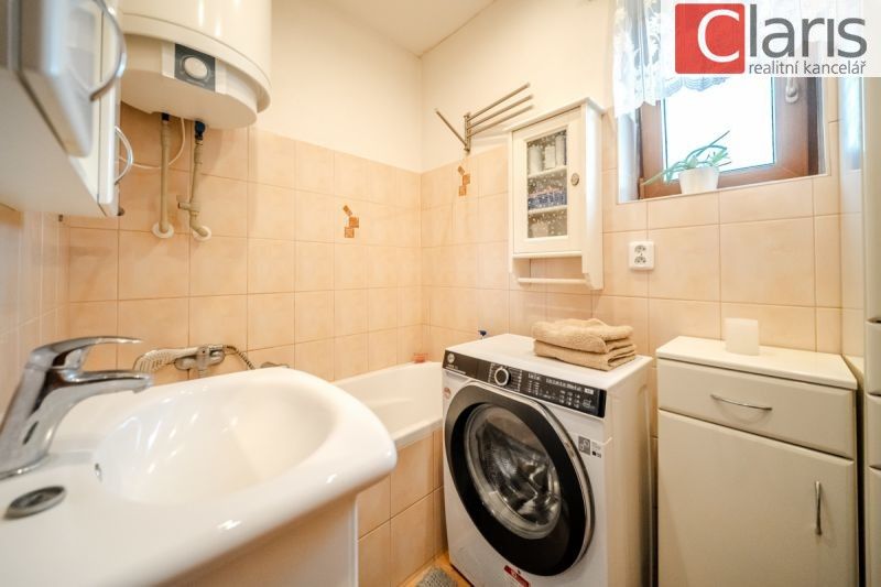 3+kk, Ženklava, 77 m² - 2